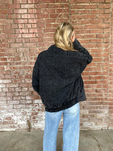 Load image into Gallery viewer, Black Quilted Jacket