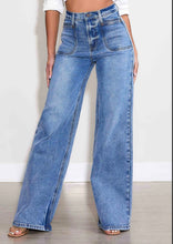 Load image into Gallery viewer, V Pocket Jeans