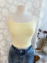 Load image into Gallery viewer, Textured Lined Cami - Pale Yellow