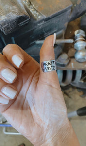 Pretty Girls Vote Trump Aluminum Ring