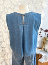 Load image into Gallery viewer, Sleeveless Denim Top