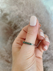 Dainty Turquoise Ring Sz 7