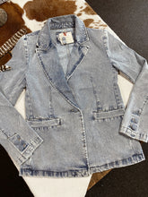 Load image into Gallery viewer, Denim Blazer