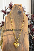 Load image into Gallery viewer, Heart Toggle Necklace