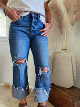 Load image into Gallery viewer, Cuffed Detail Jeans