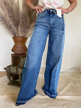 Load image into Gallery viewer, Denim Wide Leg Trouser Jeans