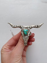 Load image into Gallery viewer, Turquoise Cattle Skull Sterling Ring - Native Handmade