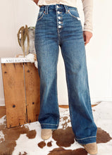 Load image into Gallery viewer, Multi Button Jeans