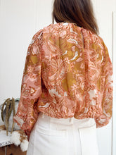 Load image into Gallery viewer, Printed Paisley Blouse
