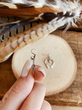 Load image into Gallery viewer, Mini Naja Pendant - NtvMde