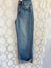 Load image into Gallery viewer, Medium Wash Cuffed Jeans