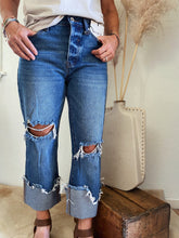 Load image into Gallery viewer, Cuffed Detail Jeans