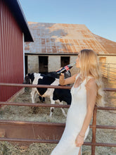 Load image into Gallery viewer, Scallop Crochet Midi Dress