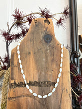Load image into Gallery viewer, White Jade Necklace