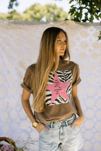 Load image into Gallery viewer, Zebra Worship Graphic Tee