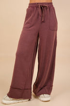 Load image into Gallery viewer, Dixie Sweat Pants B117