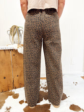 Load image into Gallery viewer, Leopard Cotton Track Pants