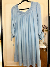 Load image into Gallery viewer, Chambray Stitch Dress