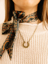 Load image into Gallery viewer, Good Luck Horseshoe Necklace