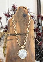 Load image into Gallery viewer, Chunky Horse Medallion Necklace - Gold