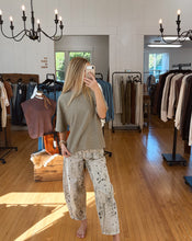 Load image into Gallery viewer, Olive Textured Top