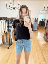 Load image into Gallery viewer, Essentials Tee - Black
