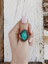 Load image into Gallery viewer, Turquoise Ring Size 7 TC