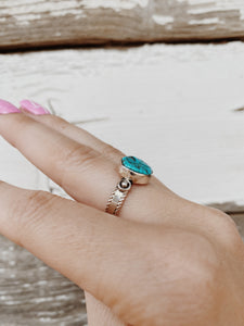 Round Turquoise Ring - Size 7.5 TC